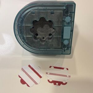 Creative Memories Blue Floral Pattern 2 in 1 Punch Tool